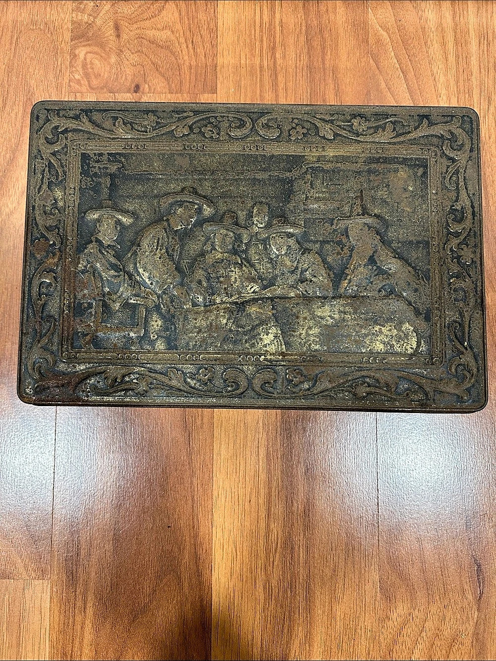 N.V. Biscuitfabriek Victoria The Syndics by Rembrandt Biscuit Tin Rembrandt